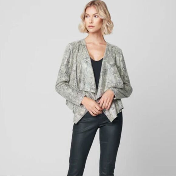 Blank NYC Faux Leather Snakeskin Print Waterfall Drape Open Jacket Sz S - Picture 14 of 16